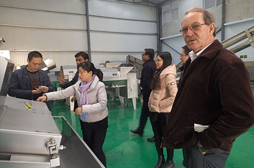 clientes visitaron nuestra fábrica