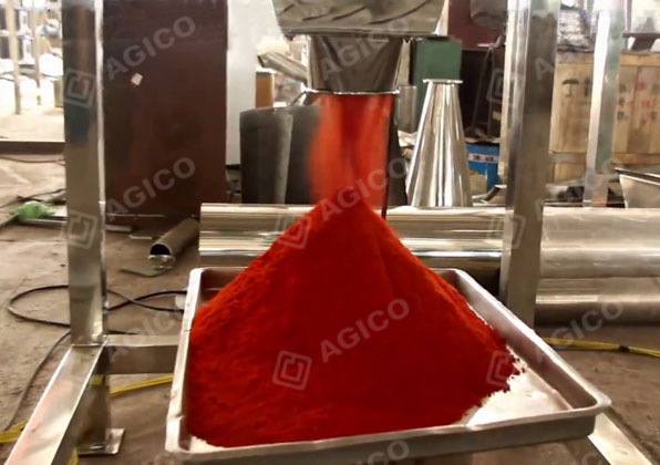 AGICO chili pulverizer working