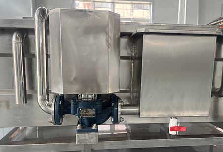 Water pump and filter water tank